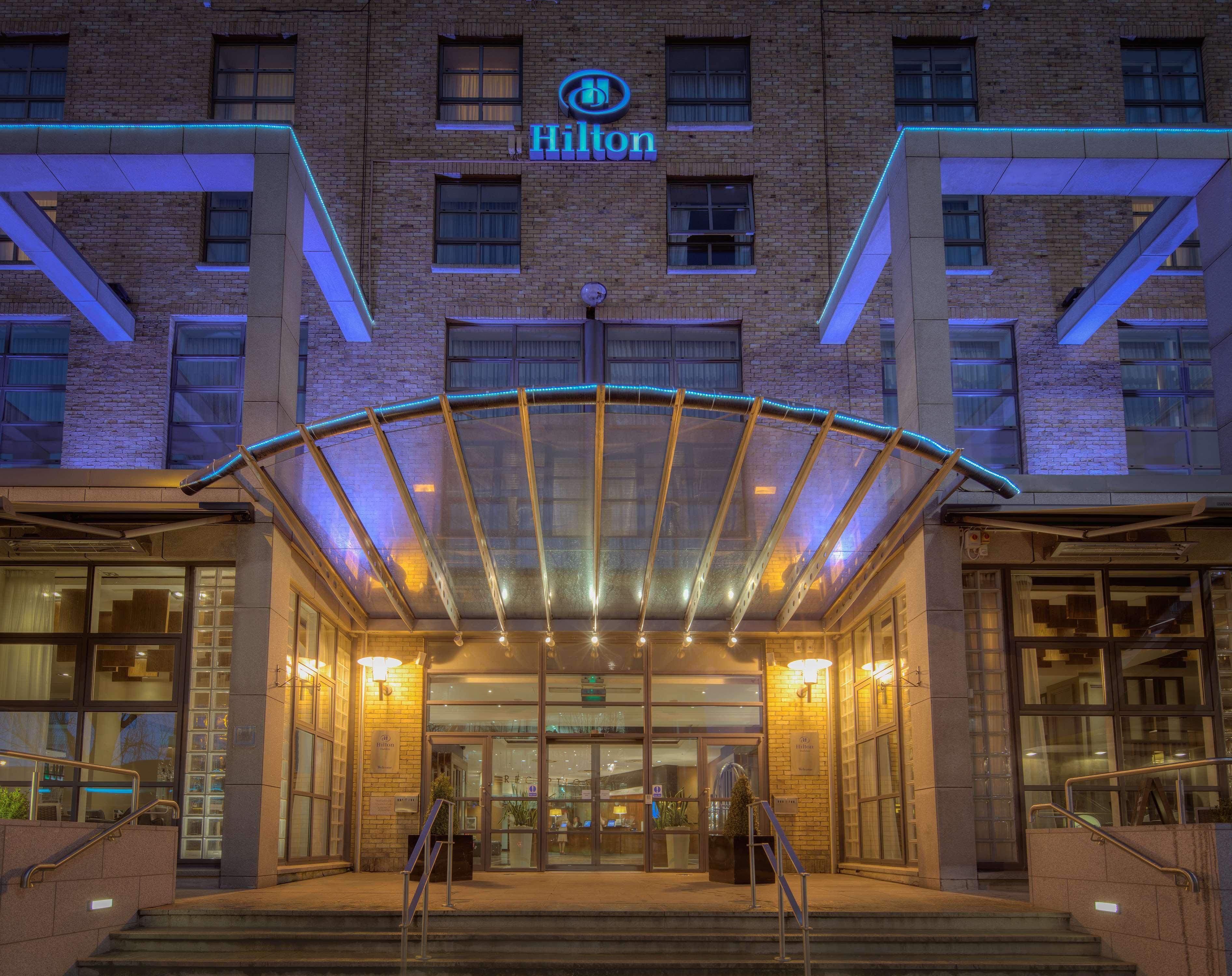 Hôtel Hilton Dublin Extérieur photo